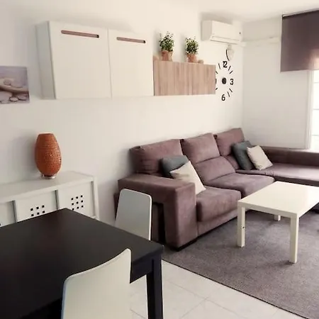 Precioso Duplex Con Terraza A 5' Playa Y 20' Bcn. Premiá de Mar